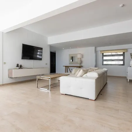 Serenity Villa *