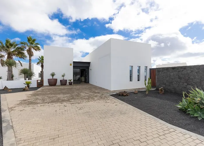 Serenity Villa Tías